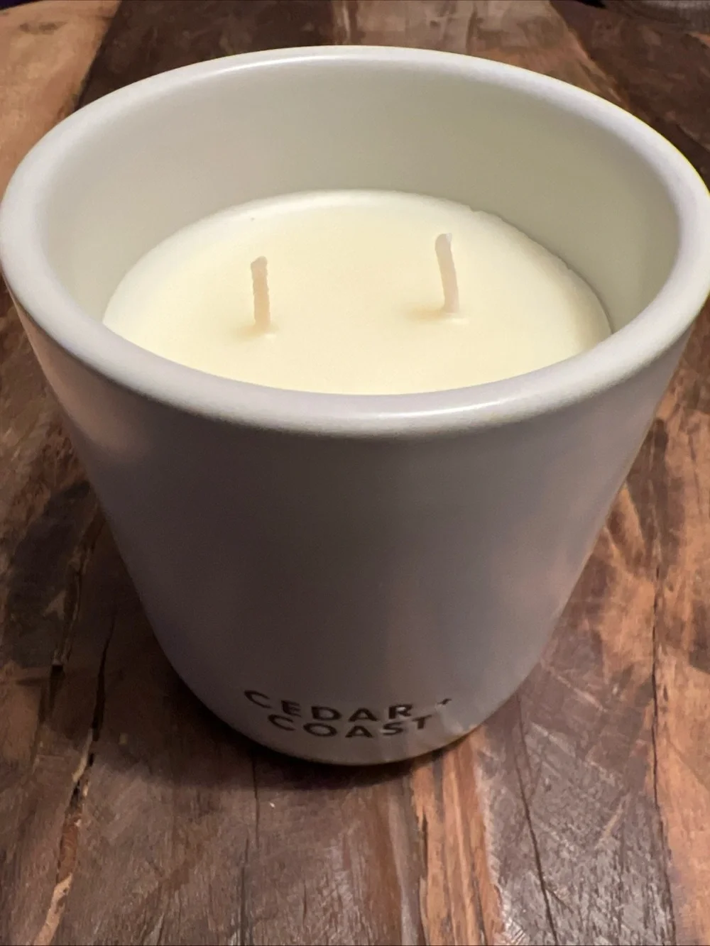 BELLEVUE LUXURY CANDLES CEDAR + COAST